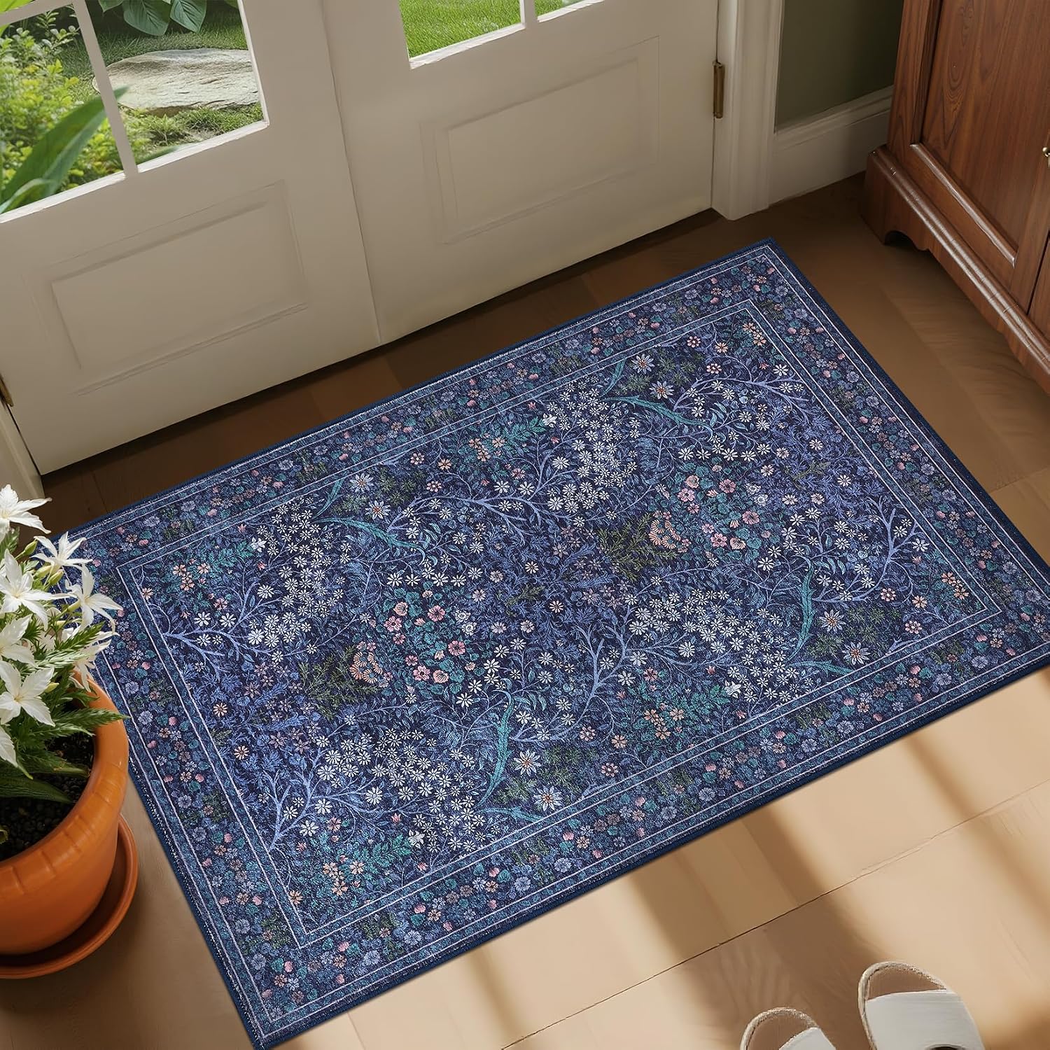 GarveeHome 2×3 Area Rug, Low Pile Non Slip Indoor Washable Rug, Navy Blue